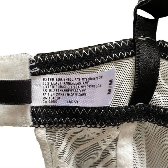 Jacob LINGERIE  Ivory Black Lace Chemise 
Padded Cups M - Picture 8 of 8